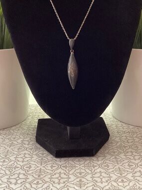 Ellipse Shaped Pendant with Necklace